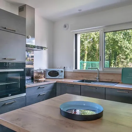 Holiday home Presqu'ile De Rhuys, Belle Maison Pour 10 (adults Only) *