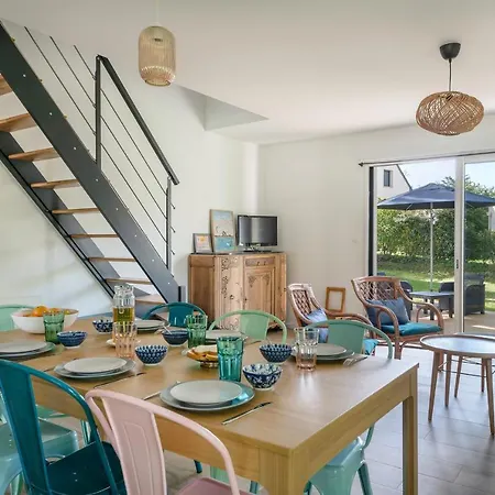 Holiday home Presqu'ile De Rhuys, Belle Maison Pour 10 (adults Only) *