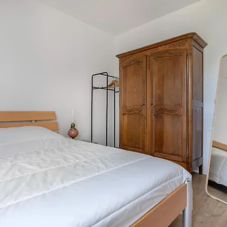 Presqu'ile De Rhuys, Belle Maison Pour 10 (adults Only) Holiday home *