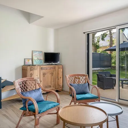 Presqu'ile De Rhuys, Belle Maison Pour 10 (adults Only)